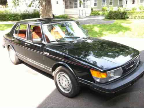 1981 Saab 900