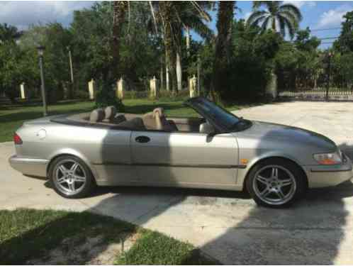 Saab 900 900 SE Turbo Convertible (1997)