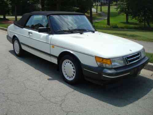 1990 Saab 900