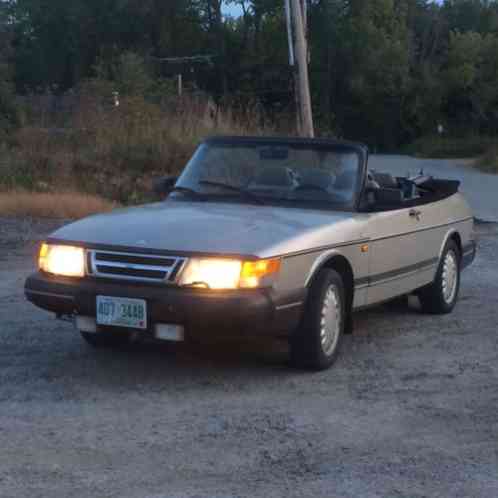 Saab 900 Convertible (1992)