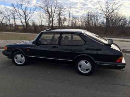 Saab 900 (1990)