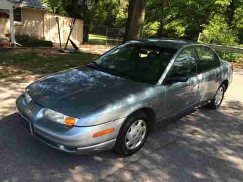 Saturn S-Series NO RESERVE (2002)