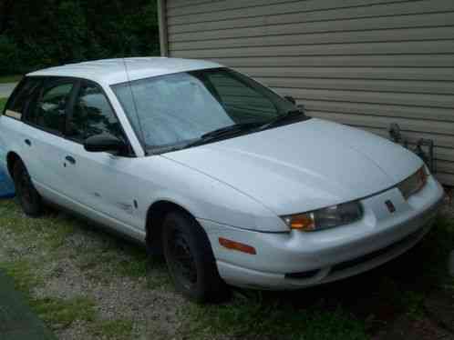 2000 Saturn S-Series SW1