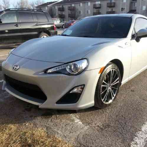 Scion FR-S 10 Series (2013)