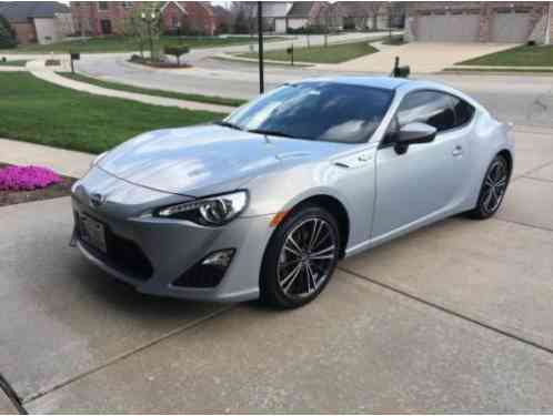 Scion FR-S 10 Series (2013)