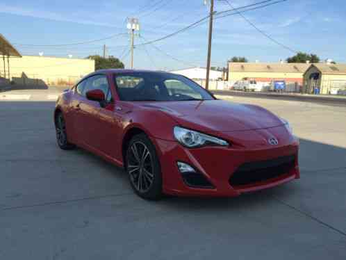 Scion FR-S