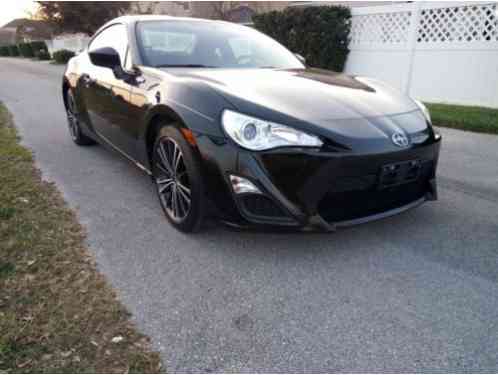 Scion FR-S (2015)