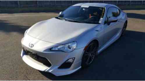 Scion FR-S (2013)