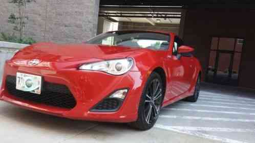 Scion FR-S (2013)