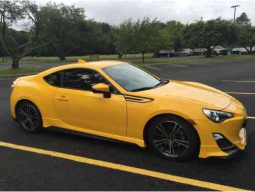 Scion FR-S (2015)