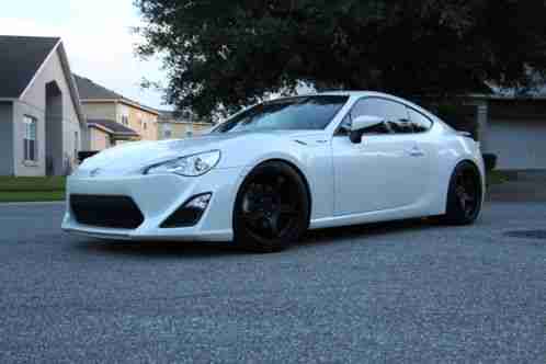 Scion FR-S (2013)