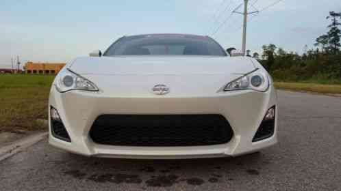 Scion FR-S (2013)