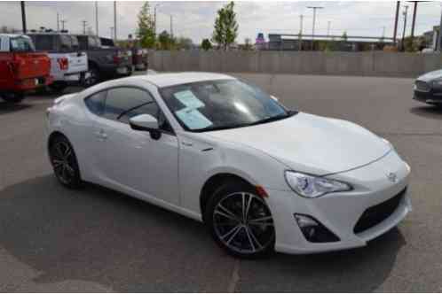 Scion FR-S (2015)