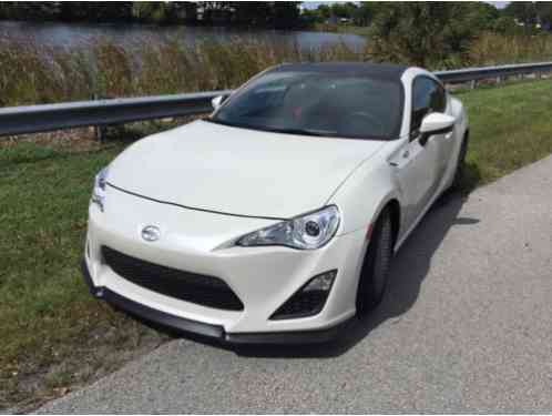 Scion FR-S (2014)