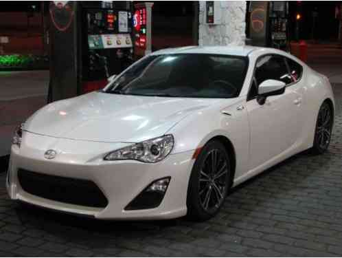 Scion FR-S (2014)