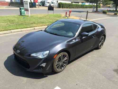 Scion FR-S (2014)