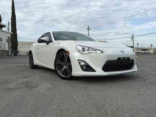 Scion FR-S (2015)