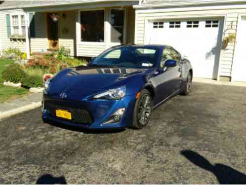 Scion FR-S (2014)