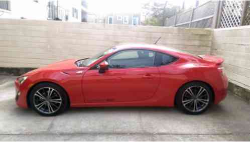 Scion FR-S (2014)