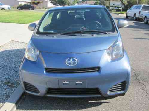 2013 Scion iQ