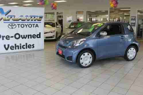 Scion iQ *VERY ECONOMICAL* (2012)