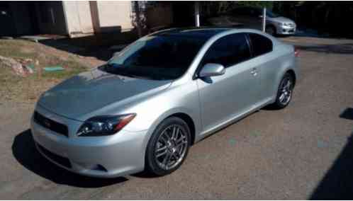 Scion tC (2010)