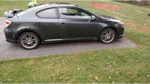 Scion tC (2009)