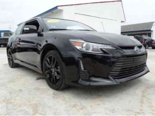 Scion tC (2014)