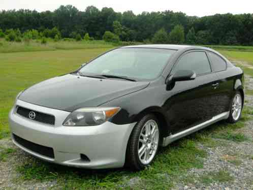 Scion tC (2005)