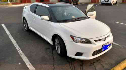 Scion tC (2013)