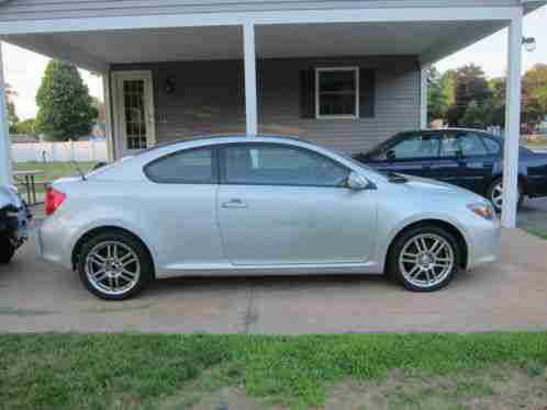 Scion tC (2005)