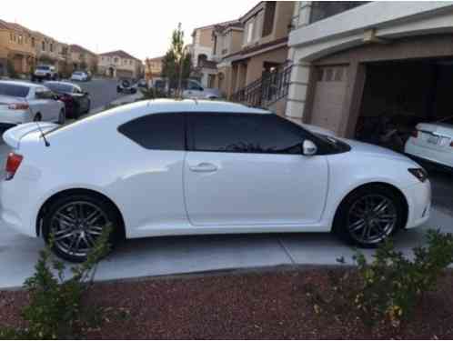 Scion tC (2011)