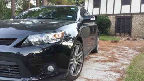 Scion tC (2013)