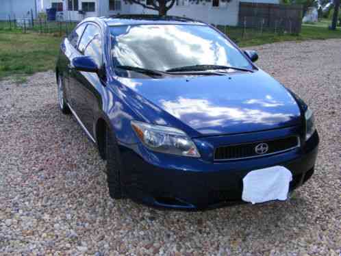 Scion tC (2005)