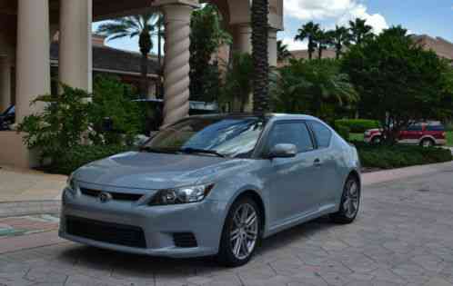 Scion tC (2011)