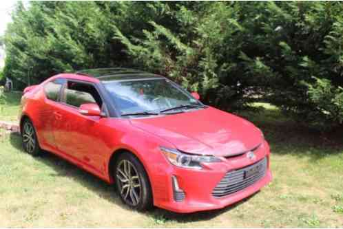 Scion tC (2014)