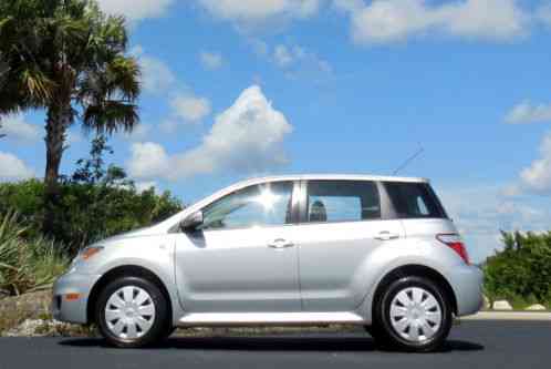 2006 Scion xA FLORIDA CARFAX CERTIFIED GAS SIPPER