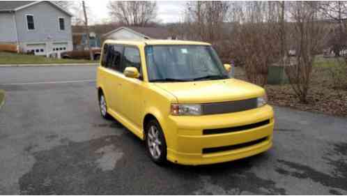 2005 Scion xB