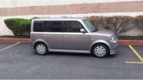 Scion xB (2006)