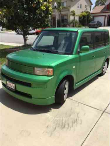 Scion xB (2006)