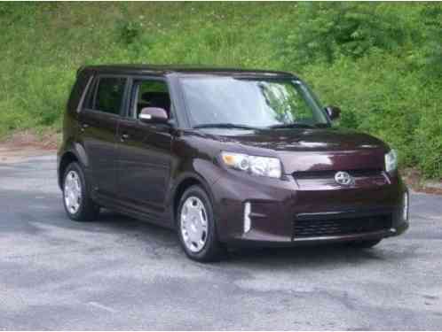 Scion xB (2014)