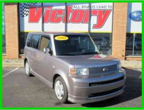 Scion xB (2005)