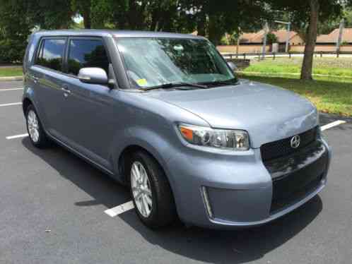 Scion xB (2010)