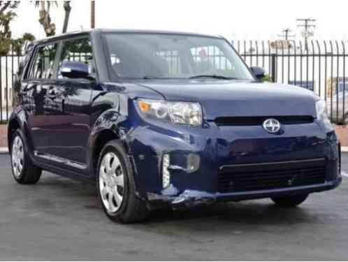 Scion xB (2015)