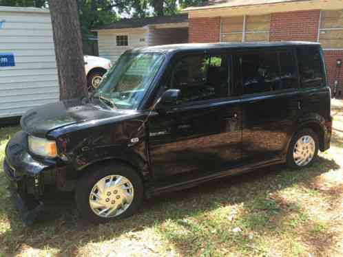 Scion xB (2006)