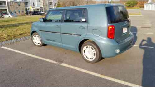 Scion xB (2008)