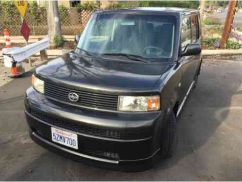 Scion xB (2006)