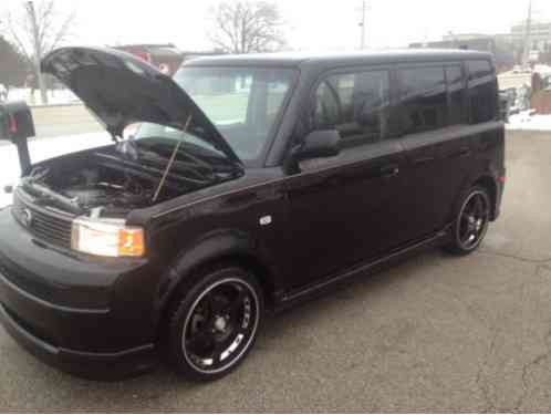 Scion xB (2004)