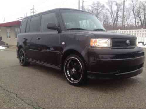 2004 Scion xB