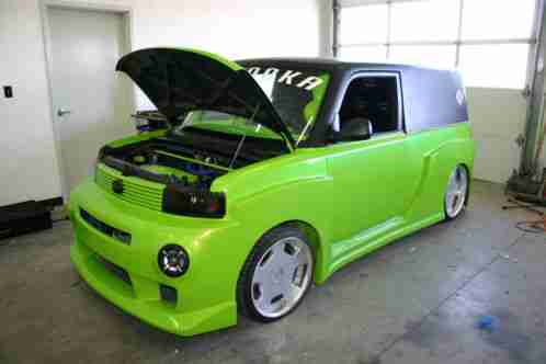 2005 Scion xB